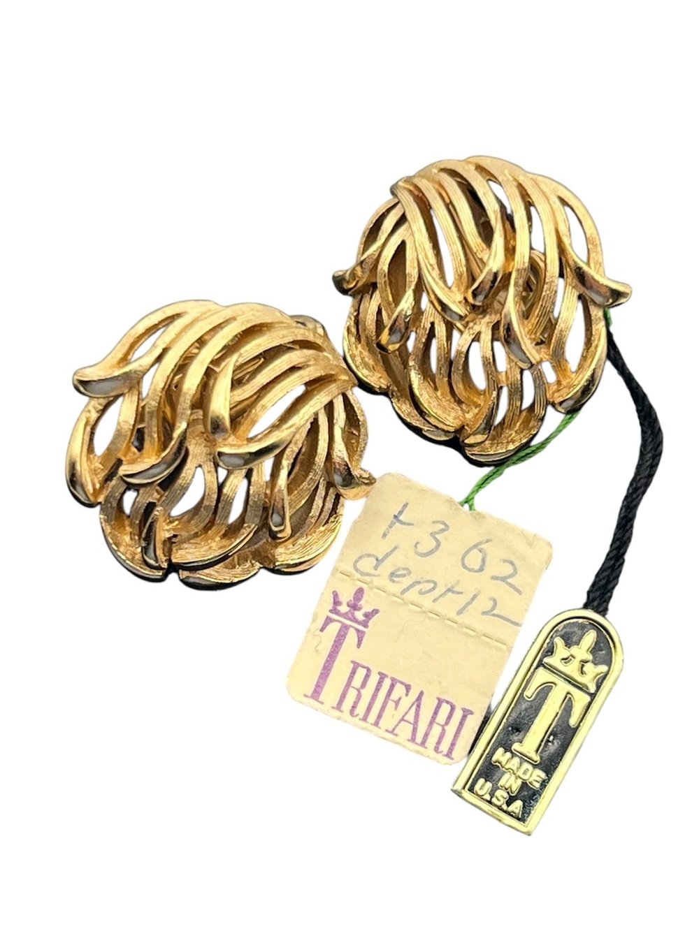 Crown Trifari brushed gold tone clip on vintage earrings NOS